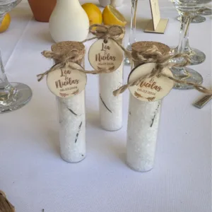 Lot de 10 étiquettes rondes pour cadeaux invités